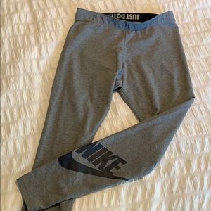 Nike leggings